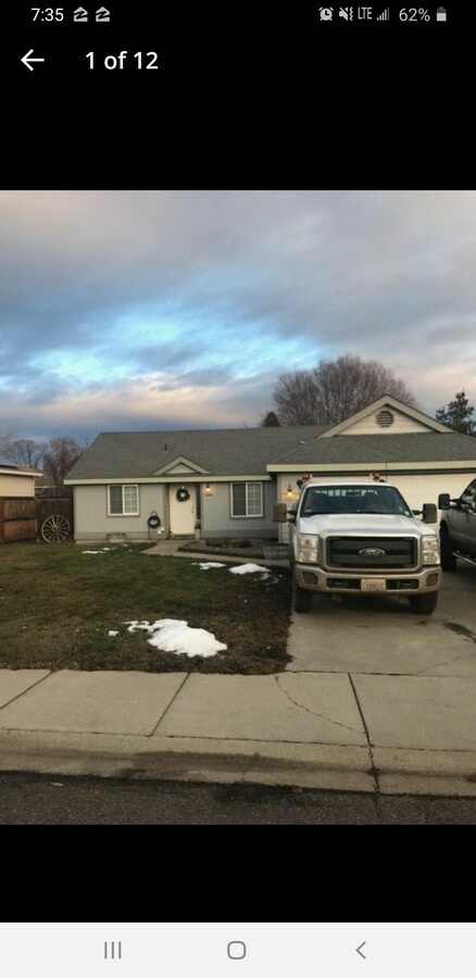 Photo - 1700 N Iowa St