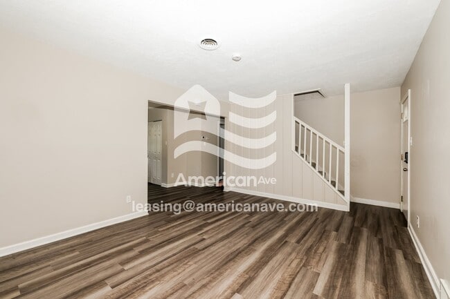 Photo - 4764 Burkhardt Ave
