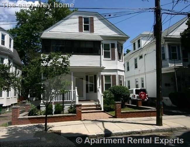 Photo - 10 Greenleaf Ave Townhome