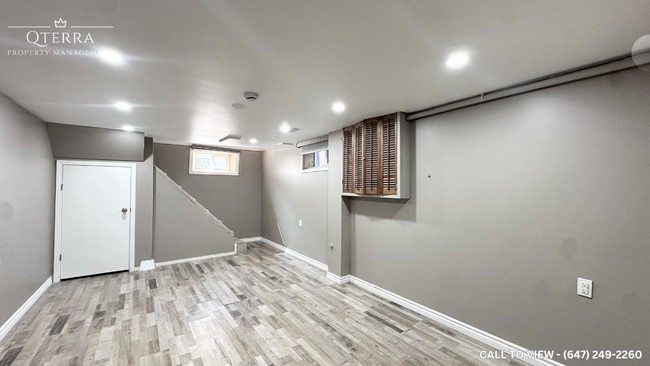 Building Photo - 252 Southcrest Dr