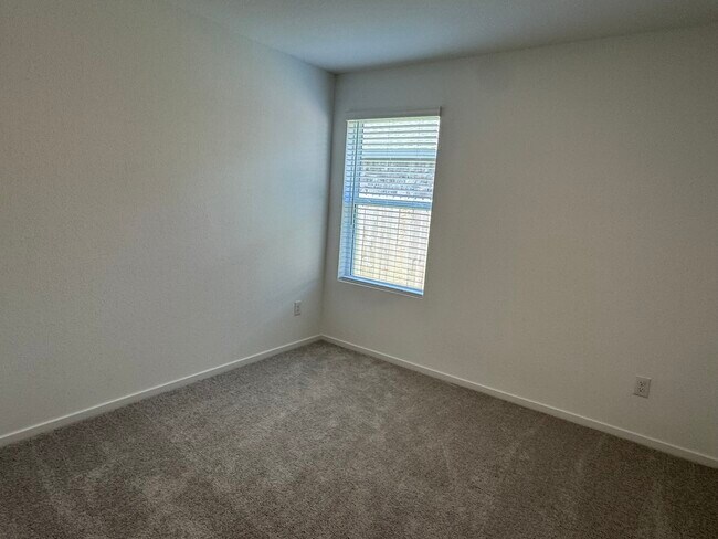 Photo - 31508 Pianella Ln