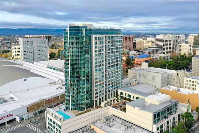 Building Photo - 360 Residences