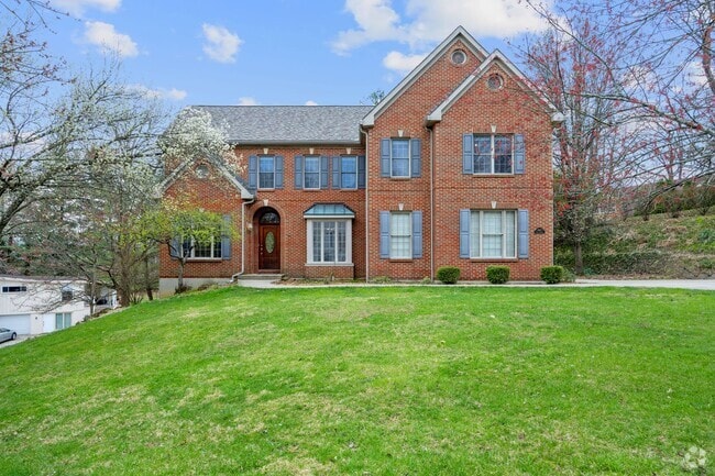 Building Photo - Silverton- Meticulous 4+ bedroom, 5ba, 2 car Rental