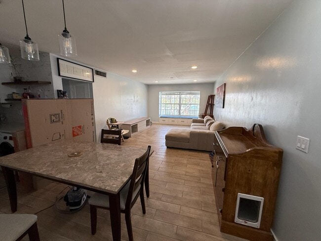 Photo - 2220 NE 68th St Unit 1023