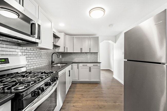 Photo - Beautiful 3 bedroom home in Homestead available July 1!