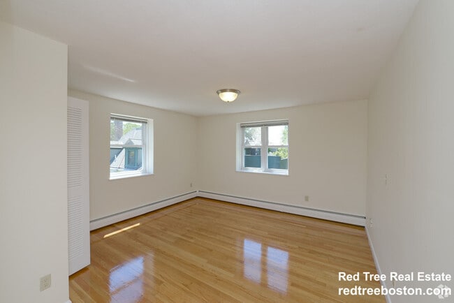 Photo - 222 Babcock St Unit 3A