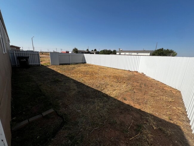 Photo - 3900 Weston St