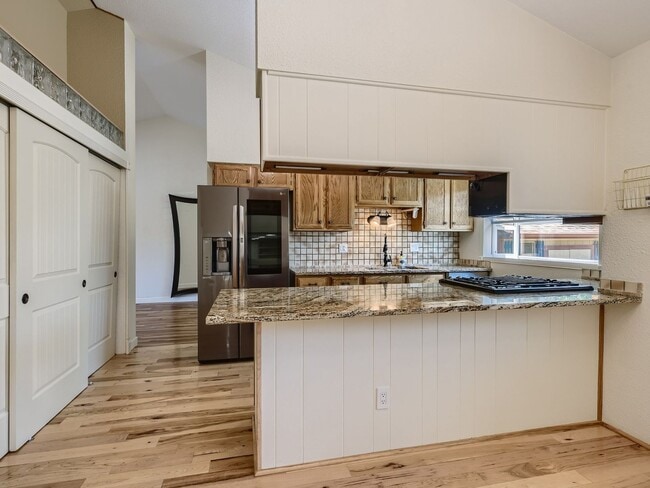 Photo - Charming 4 Bedroom 2.5 Bath in Lakewood!