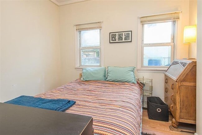 Photo - 1105 Cambridge St Unit 1
