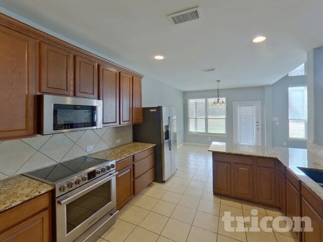 Photo - 2107 Parkvista Ct