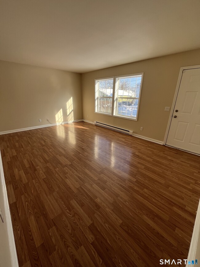 Building Photo - 27 Thomas St