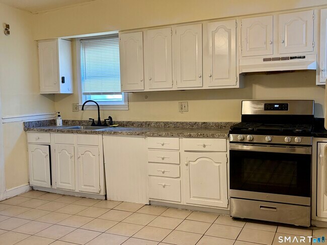 Photo - 162 Gilbert Ave