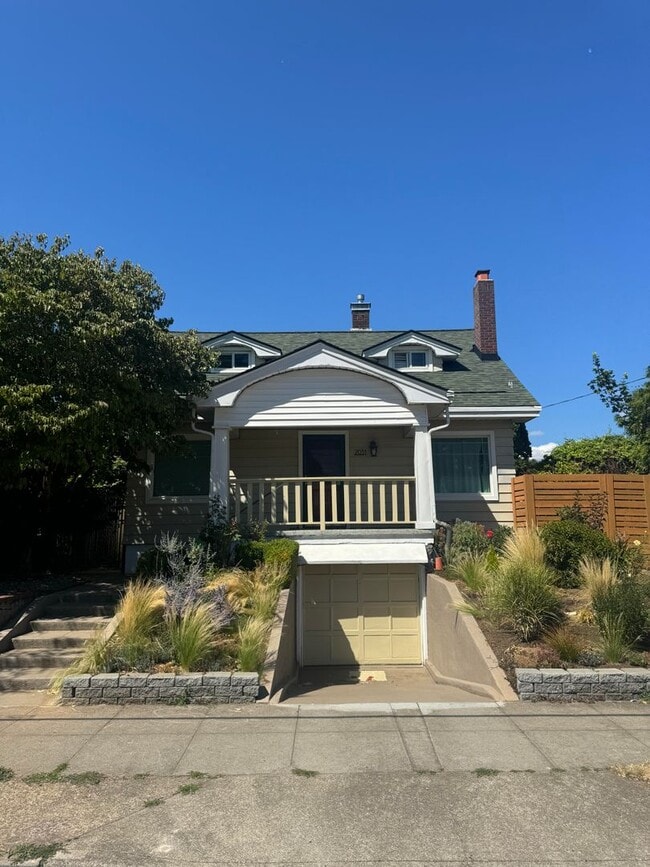 Photo - 2031 N Killingsworth St