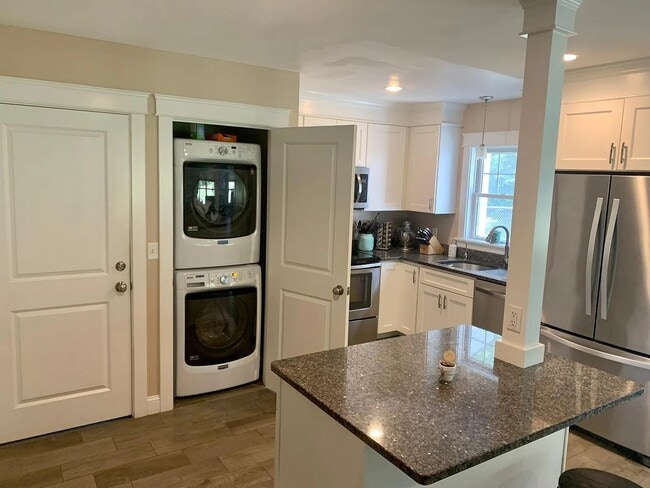Photo - 122 Heath Rd Unit 122 A