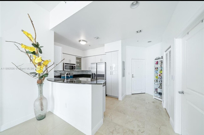 Photo - 7900 Harbor Island Dr Unidad ph 14