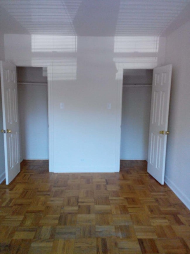 7300 Venture Apartments