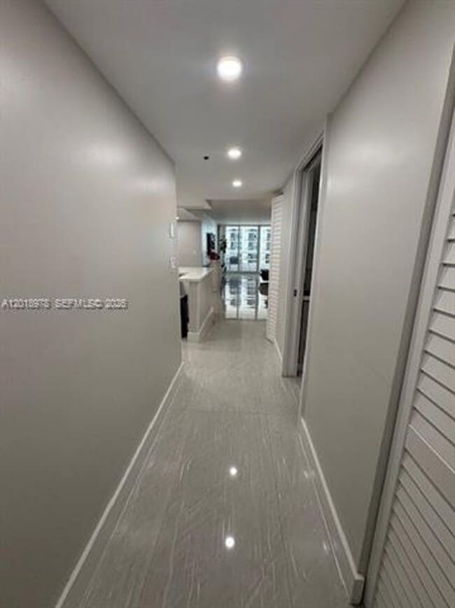 Photo - 1717 N Bayshore Dr Unit 1717 N Bayshore Dr # A-1542
