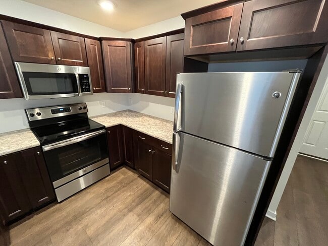 Photo - 3637 Andover Ln