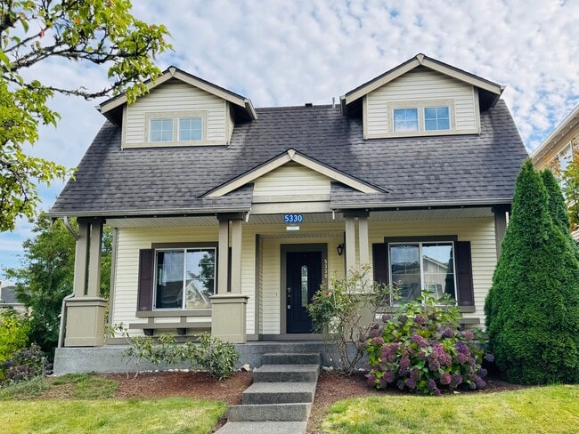 Building Photo - Skagit Highlands, 3 Bed, 2.5 Bath, Plus Bo...