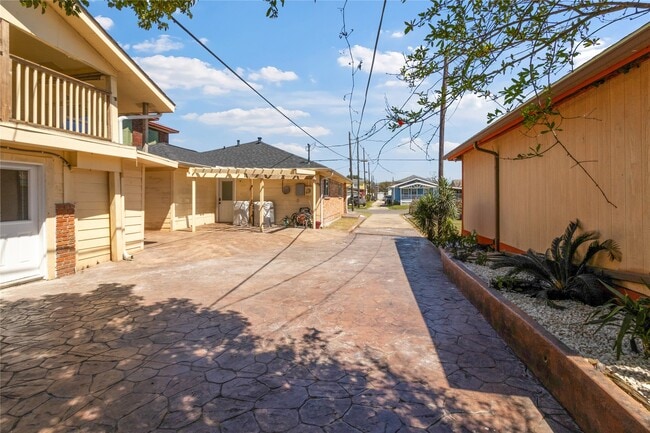 Photo - 2507 37th St Unit B