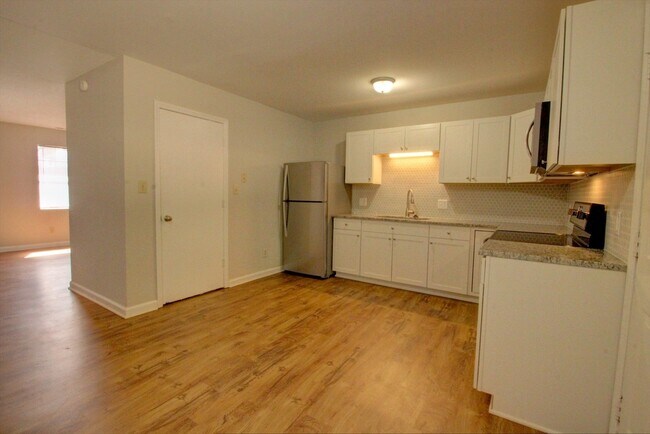 Photo - 1306 Marne Ave Unit C