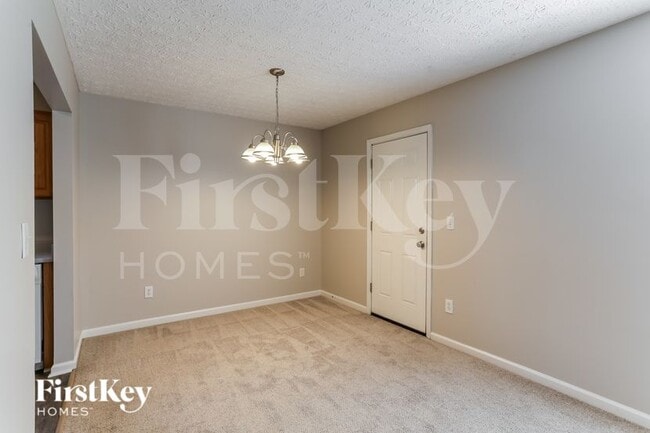 2015 Prominence Dr