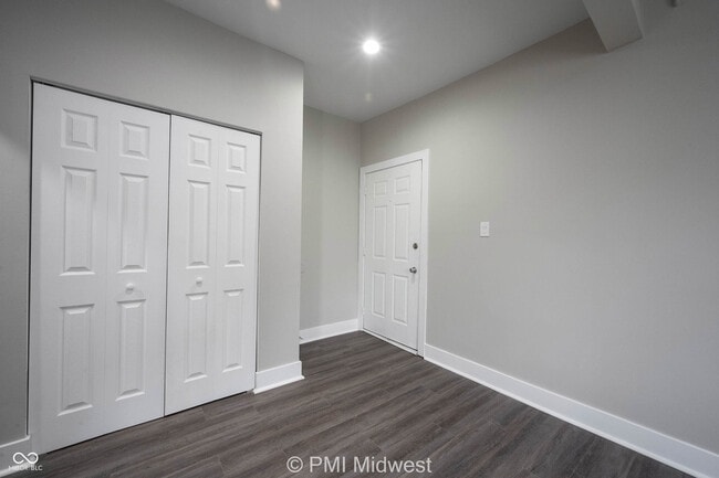 Photo - 2060 N Delaware St