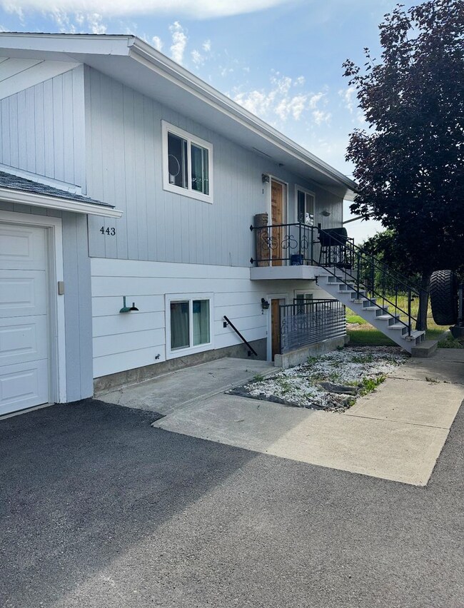 Photo - Charming unit in Kalispell Duplex Unidad #2