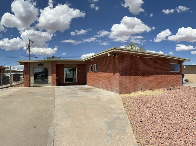 Photo - 5113 Wally Dr