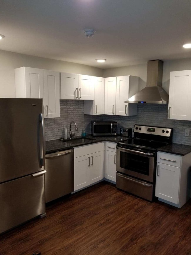 Kitchen - 114 Ferris Pl Unit 114.5