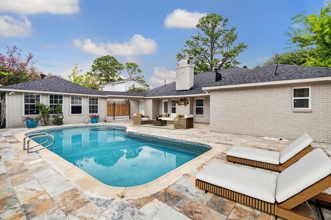 Photo - 10211 Olympia Dr