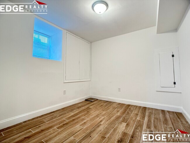 Photo - 16 Leicester St Unit B