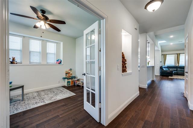 Photo - 1616 George Ln