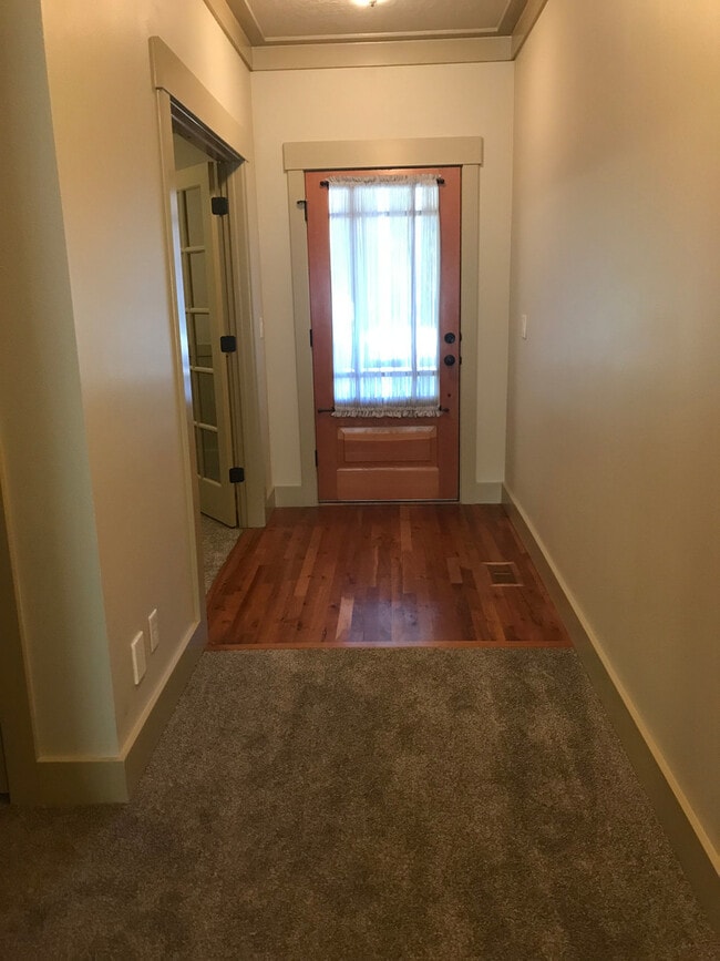 Photo - Beautiful home in Eagles Shadowridge subdivision