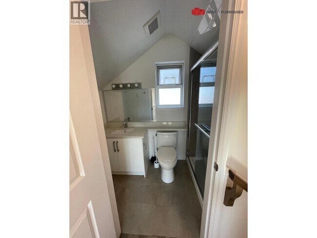 Photo - 617 E 65th Ave