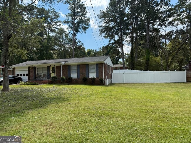 Photo - 2479 Yolanda Trail