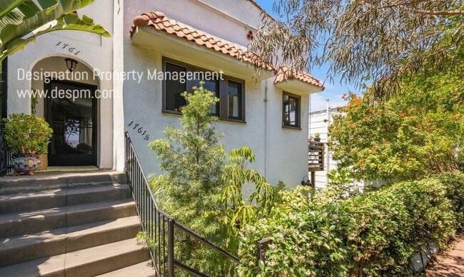 Building Photo - Griffith Park Blvd. Unit 1761 3/4