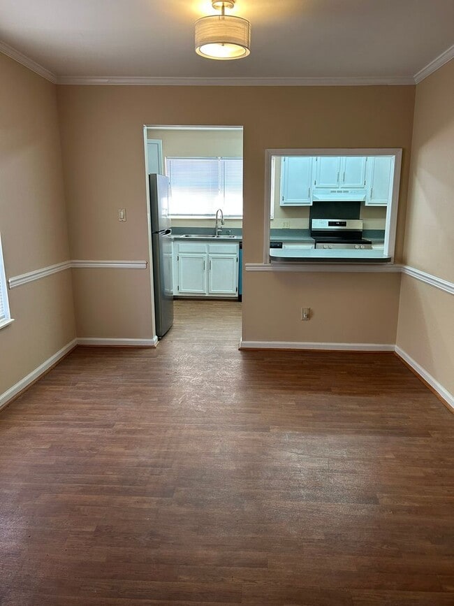 Photo - Town House- Rocky Mount