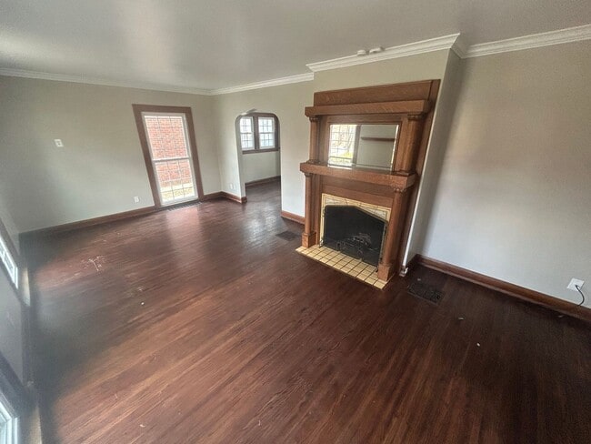 Photo - Charming 3-Bedroom Home with Finished Basement for Rent!