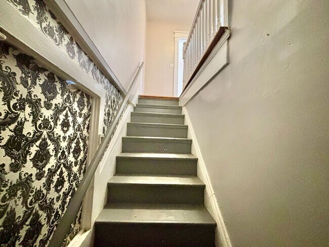 Photo - 208 W Tenny Ave Unit 3