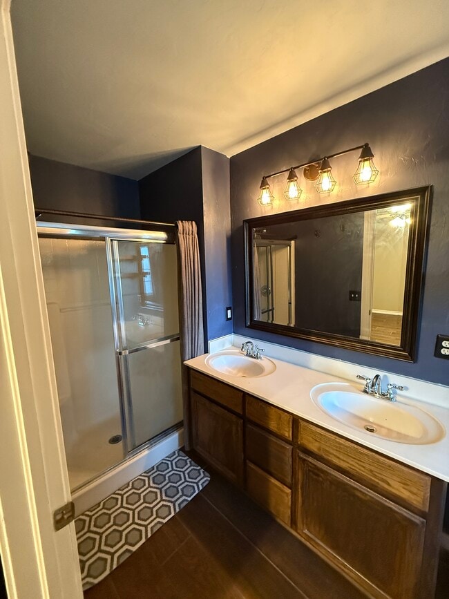 Photo - 15920 Korie Dr