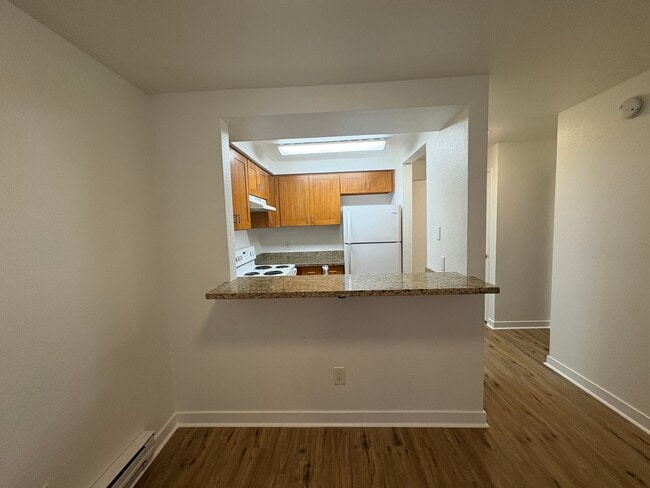 Photo - Whitman Place Apartments