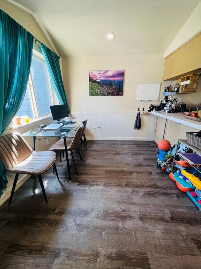 Photo - Midtown one bedroom condo