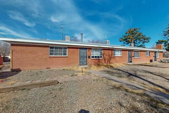 Photo - 1033 Louisiana Blvd SE Unit B