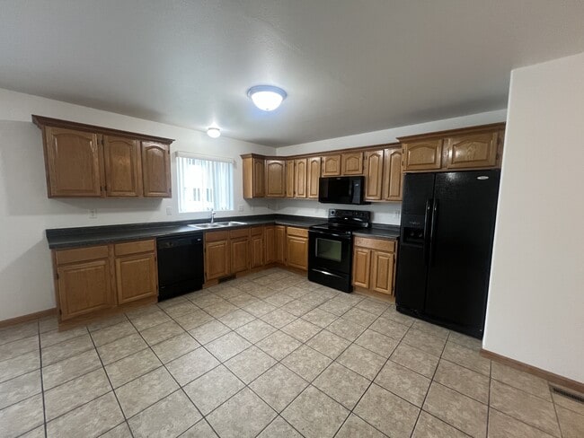 Photo - 4281 Estate Dr S