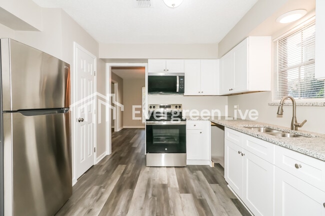 Photo - 5506 Pine Arbor Dr