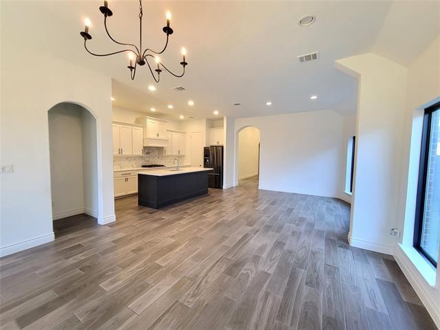 Photo - 8629 White River Trl