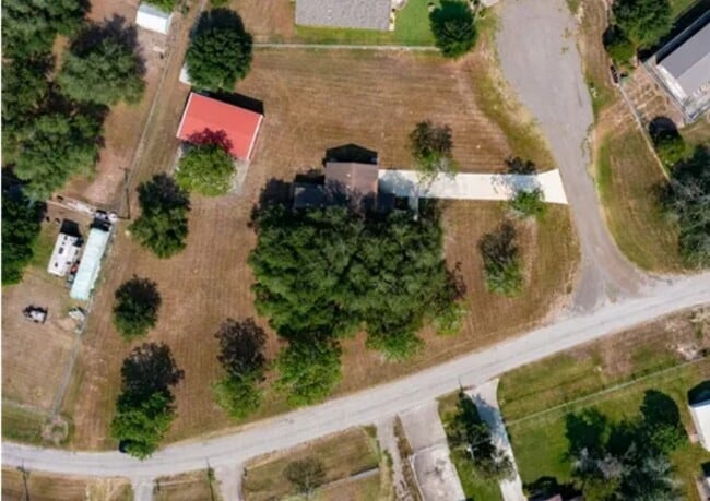 Building Photo - 9027 County Rd 748 Rental