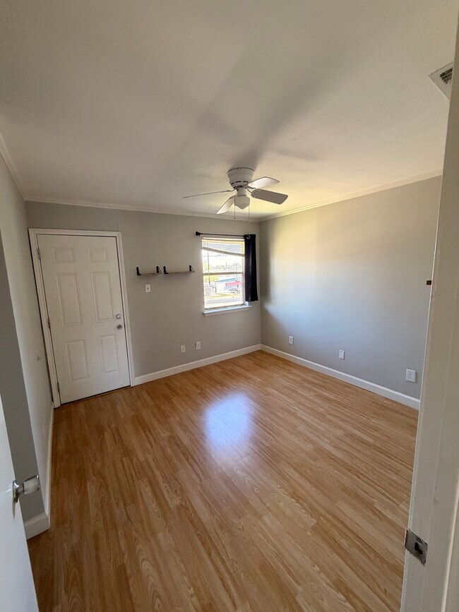 Photo - 5608 Cougar Dr Unit 219