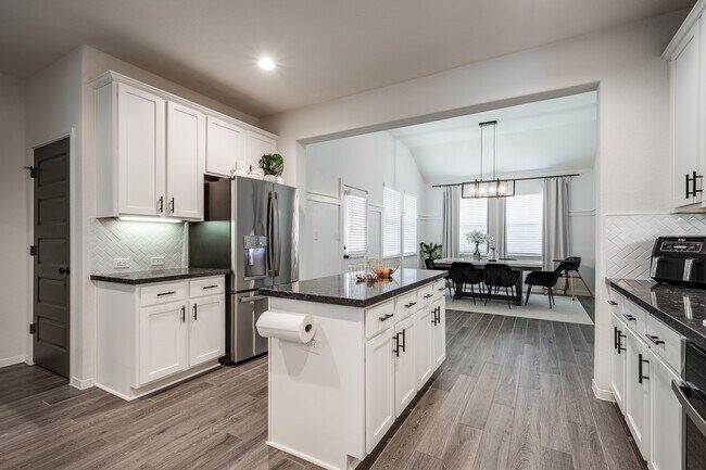 Photo - 14231 Angelina Dr